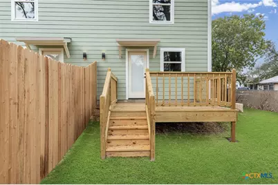 323 S Burnet Street #B, Belton, TX 76513 - Photo 19