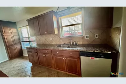 5502 Golden Drive, Killeen, TX 76542 - Photo 11