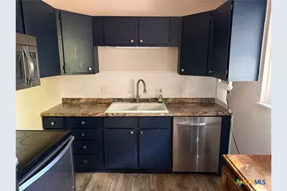 226 W Robin Lane, Harker Heights, TX 76548 - Photo 11