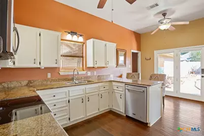 2613 Canyon Creek Drive, Temple, TX 76502 - Photo 15