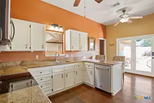 2613 Canyon Creek Dr, Temple, TX 76502 - Photo 15