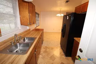 2002 Josie Cir, Copperas Cove, TX 76522 - Photo 3