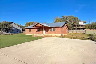 1616 Lonesome, Canyon Lake, TX 78133 - Photo 3