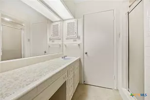 702 W Zenith Ave, Temple, TX 76501 - Photo 17