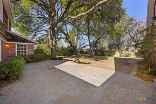 702 W Zenith Ave, Temple, TX 76501 - Photo 35