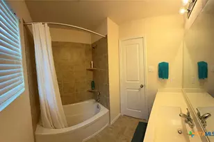 352 Circle Wy, Jarrell, TX 76537 - Photo 9