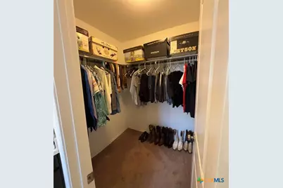 352 Circle Way #37E, Jarrell, TX 76537 - Photo 15