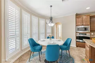 1737 Oak Wind, New Braunfels, TX 78132 - Photo 7