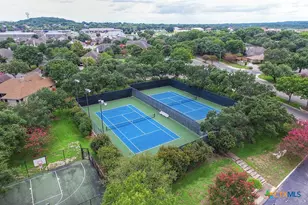 1737 Oak Wind, New Braunfels, TX 78132 - Photo 39