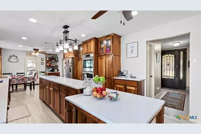 501 Rudeloff Road, Seguin, TX 78155 - Photo 17