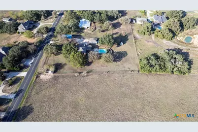 501 Rudeloff Road, Seguin, TX 78155 - Photo 31