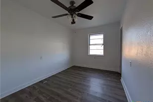 504 S 7th St, Lometa, TX 76853 - Photo 7