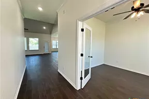 3214 Pistoia Trl, Temple, TX 76502 - Photo 3