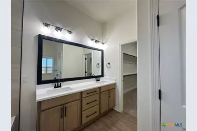 220 Desert Holly Drive, Temple, TX 76502 - Photo 17