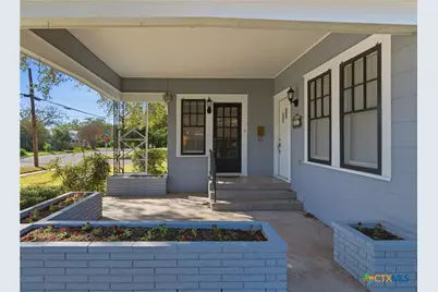 502 Elm Street, Seguin, TX 78155 - Photo 7