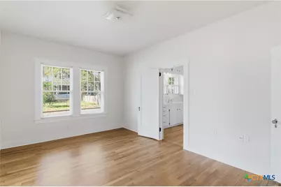 502 Elm Street, Seguin, TX 78155 - Photo 15