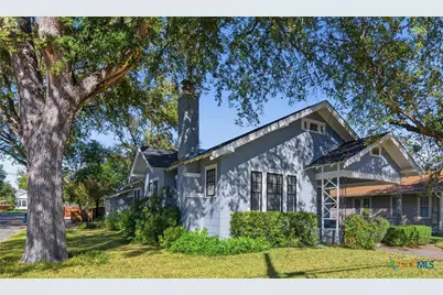 502 Elm Street, Seguin, TX 78155 - Photo 1