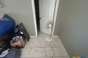 3907 Waterwood Pass Dr, Elmendorf, TX 78112 - Photo 11