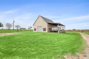 8600 Five Wells Rd, Rogers, TX 76569 - Photo 29