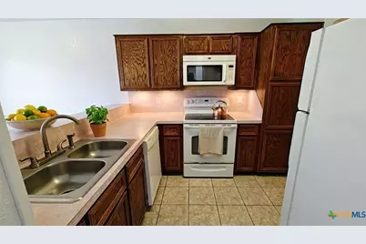 2410 Skylark Circle, Killeen, TX 76549 - Photo 11