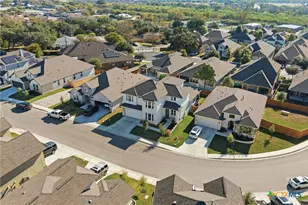 662 Hidden View St, New Braunfels, TX 78130 - Photo 47