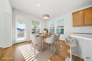 662 Hidden View St, New Braunfels, TX 78130 - Photo 13