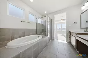 662 Hidden View St, New Braunfels, TX 78130 - Photo 25