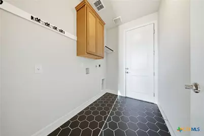 662 Hidden View Street, New Braunfels, TX 78130 - Photo 21