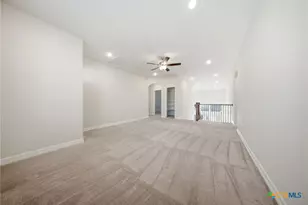 662 Hidden View St, New Braunfels, TX 78130 - Photo 33