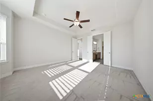 662 Hidden View St, New Braunfels, TX 78130 - Photo 25