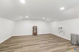 1501 Boggy Creek Rd, Lockhart, TX 78644 - Photo 17