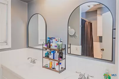 111 Dover Dell, Victoria, TX 77904 - Photo 29