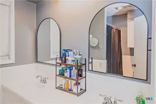 111 Dover Dell, Victoria, TX 77904 - Photo 29