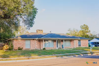 111 Dover Dell, Victoria, TX 77904 - Photo 1