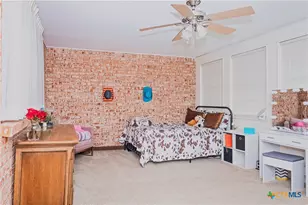 111 Dover Dell, Victoria, TX 77904 - Photo 23