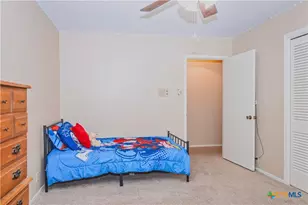 111 Dover Dell, Victoria, TX 77904 - Photo 33