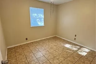 4602 Dahlia Ln, Victoria, TX 77904 - Photo 13