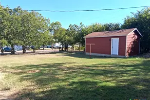 902 Evetts Rd, Killeen, TX 76541 - Photo 3