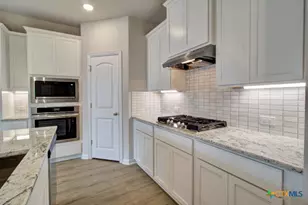 1824 Heritage Maples, New Braunfels, TX 78132 - Photo 3