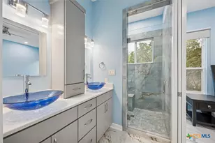 195 Crazy Horse Trail, Canyon Lake, TX 78133 - Photo 15