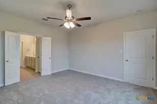 1826 Pining St, New Braunfels, TX 78132 - Photo 9