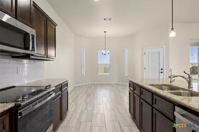 2518 Meadow Lark Drive, Killeen, TX 76542 - Photo 11