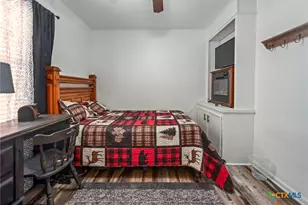 101 Lubbock St, Point Comfort, TX 77978 - Photo 25