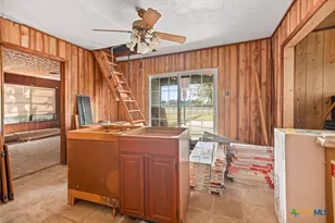 109 Tommy Dr, Port Lavaca, TX 77979 - Photo 21