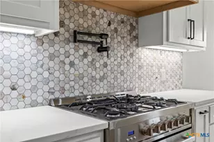 7921 Rock Crest Dr, Moody, TX 76557 - Photo 11