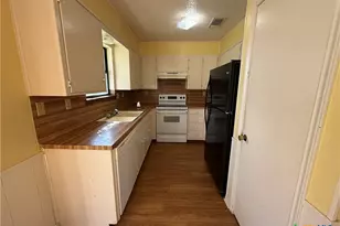 202 Spur Dr, Copperas Cove, TX 76522 - Photo 11