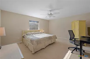 17813 Floribundas Ln, Elgin, TX 78621 - Photo 23