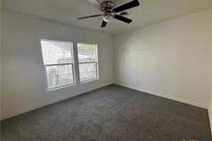 2111 E Red River St, Victoria, TX 77901 - Photo 5