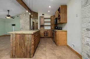 340 Rio Oak, Pipe Creek, TX 78063 - Photo 9