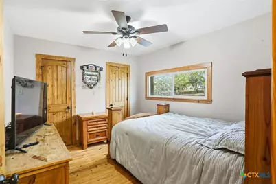 340 Rio Oak, Pipe Creek, TX 78063 - Photo 15